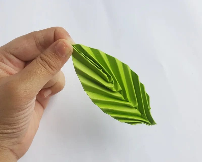 DIY origami leaf step 9