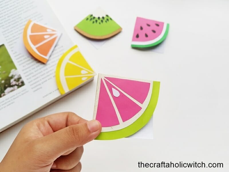 fun summer fruit bookmarks