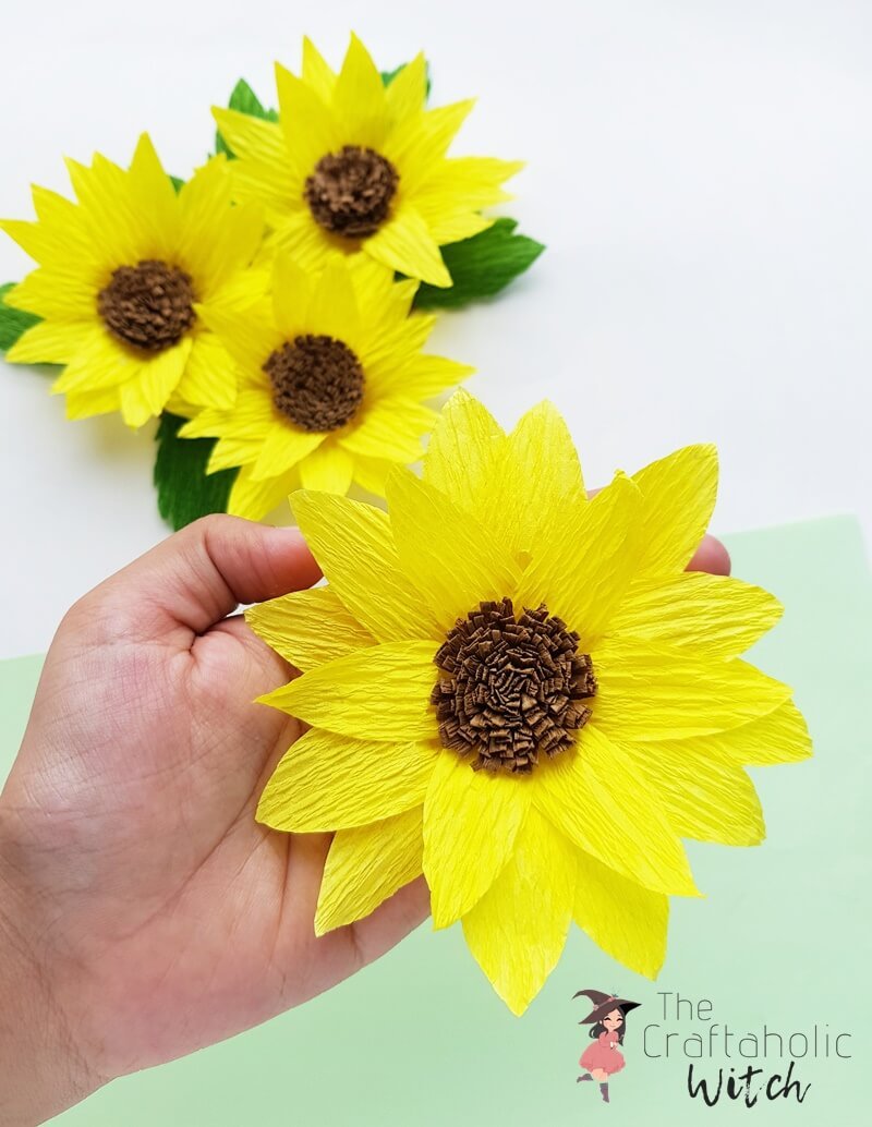 how to make crepe paper sunflower