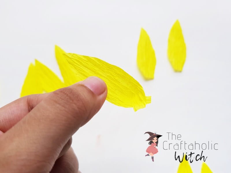 step 2: how to make crepe paper sunflower