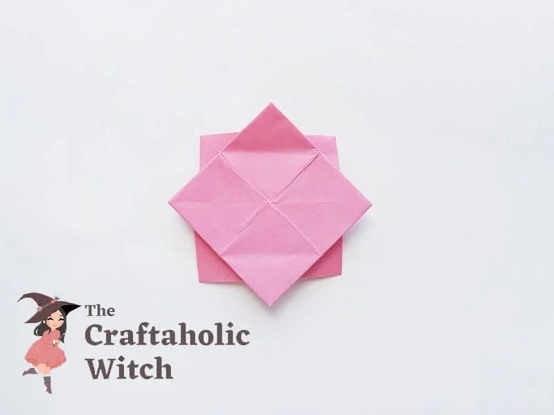 foldning origami lotus trin 8