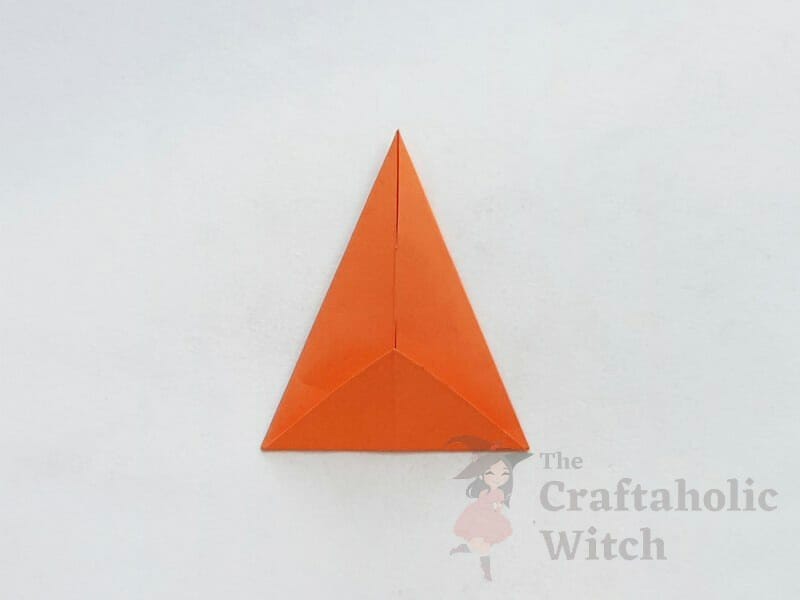 Folding origami maple leaf: Step 3