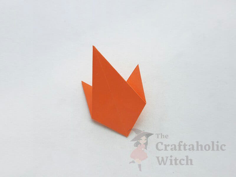 Folding origami maple leaf: Step 8