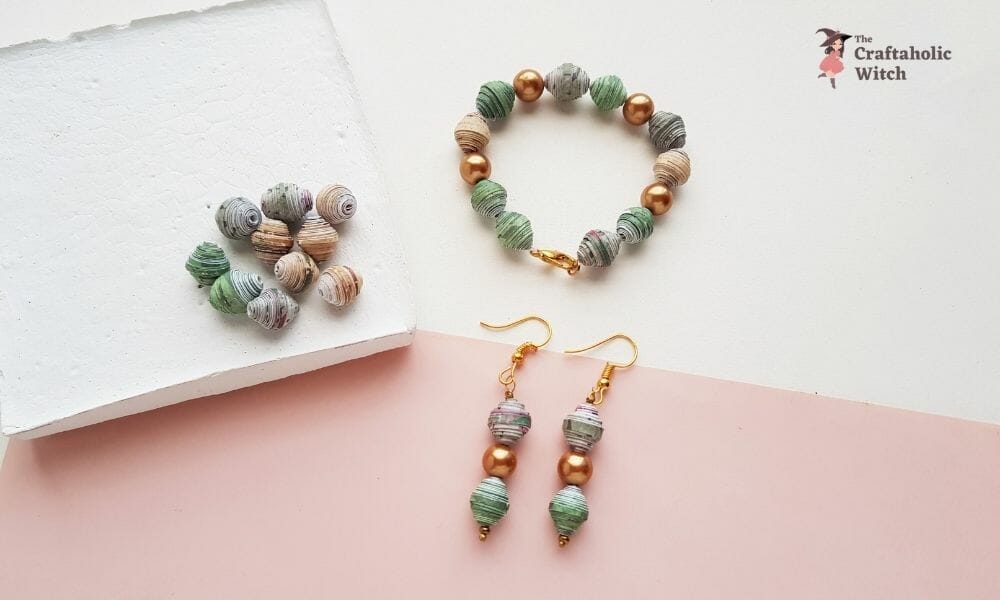 Paper deals bead earrings