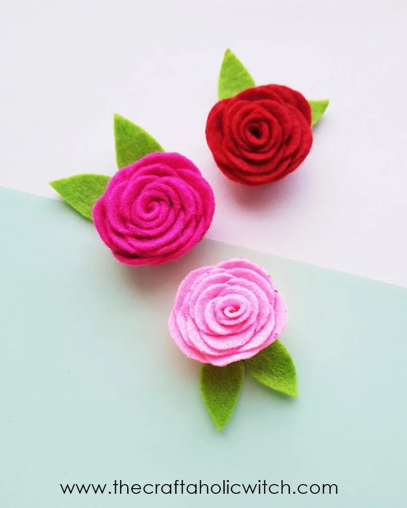 Easy No Sew Felt Flower Craft to Make with Kids, Free Template Included