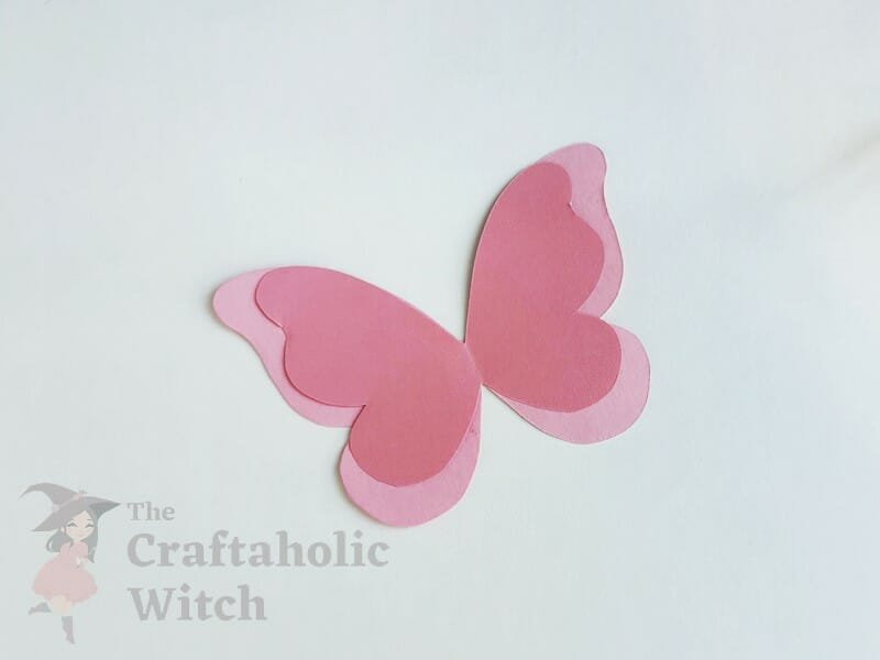Paper butterfly tutorial - Step 3: Attach the Middle Layer