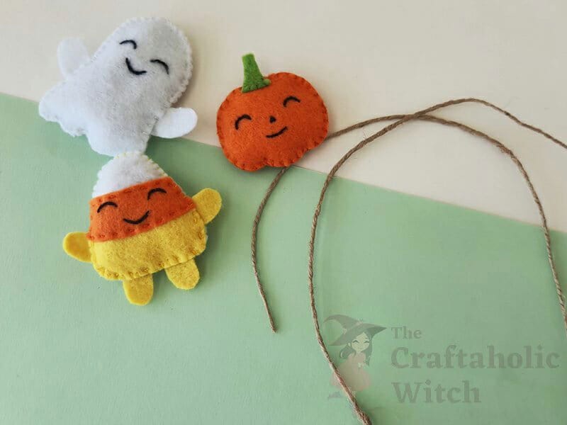 Step 8: Preparing String for the Halloween Garland Step 8: Preparing String for the Halloween Garland