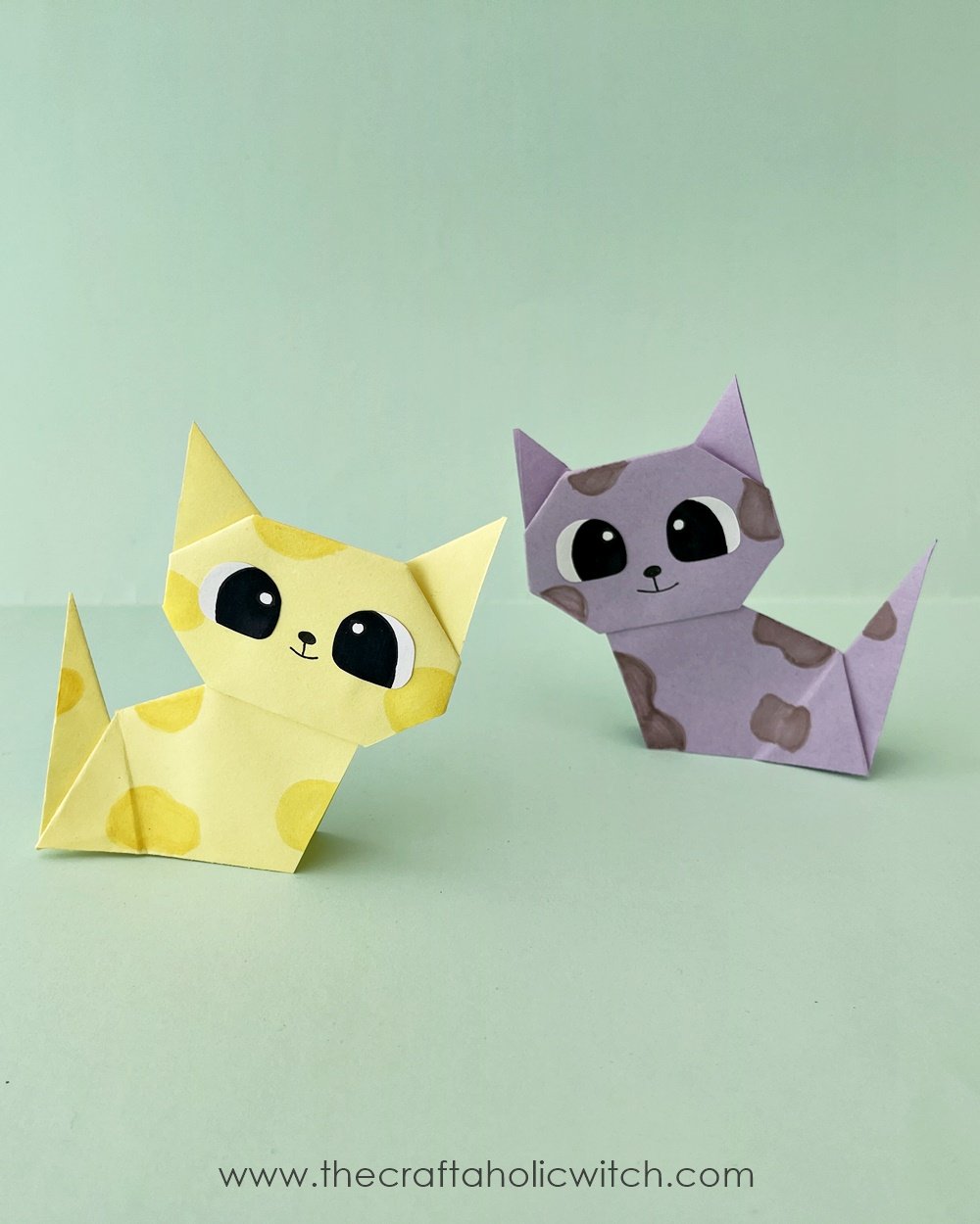 The double-sheet origami cat